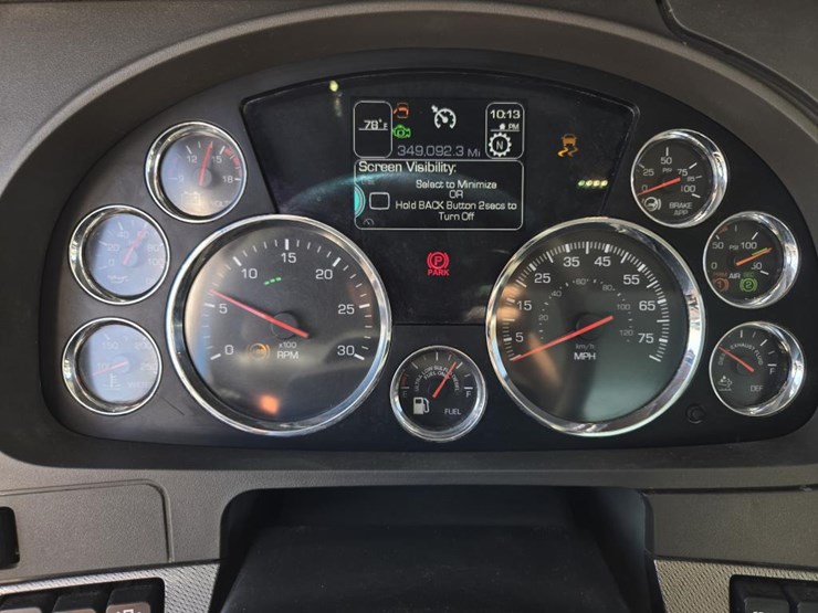 2017-kenworth-t880-image-72