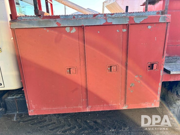 1981-international-1754-bucket-truck-(gp11561,-unit-78228)-image-22