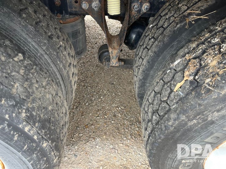2009-ihc-durastar-4400-truck-(jn3095,-unit-537)-image-42