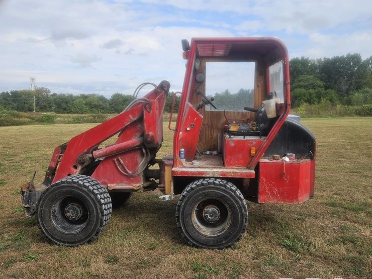 2003-massey-ferguson-loader-(pz13920,-unit-112913)-image-2