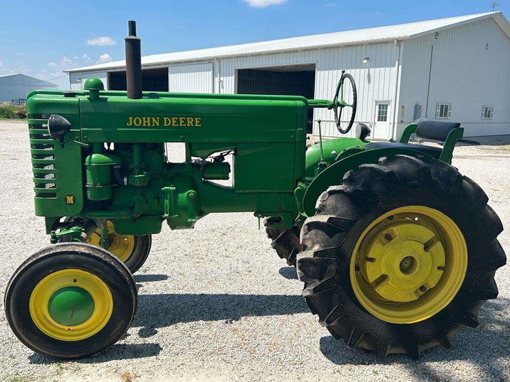 john-deere-m-image-1