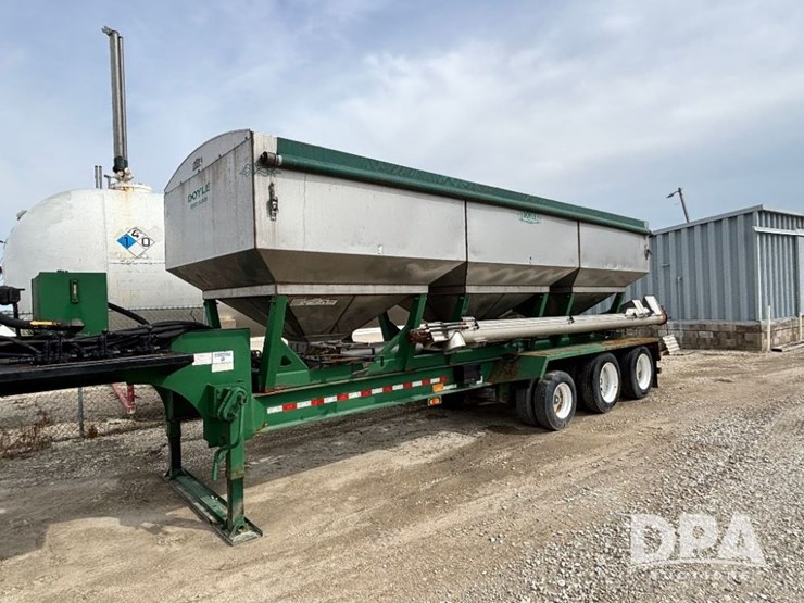 2015-behnke-dry-tender-trailer-(gp11556)-image-16