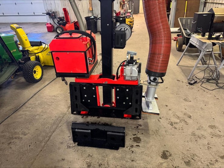 #2131-•-unilyft-paver-placer-for-mini-skid-steer-image-2