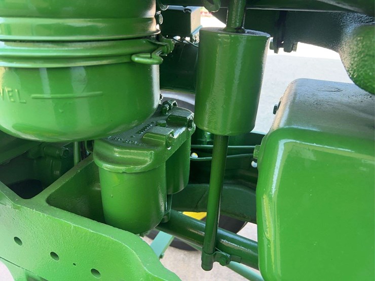 1955-john-deere-70-image-94