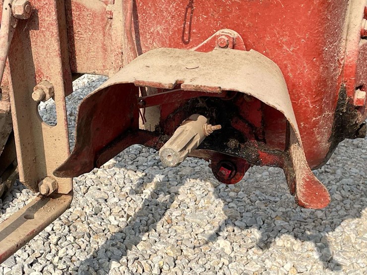 farmall-h-image-53