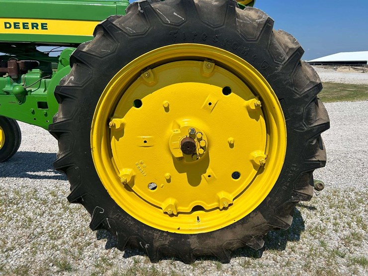 1957-john-deere-720-image-5