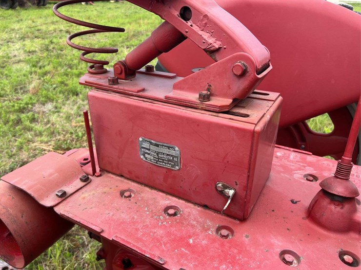 farmall-c-image-55