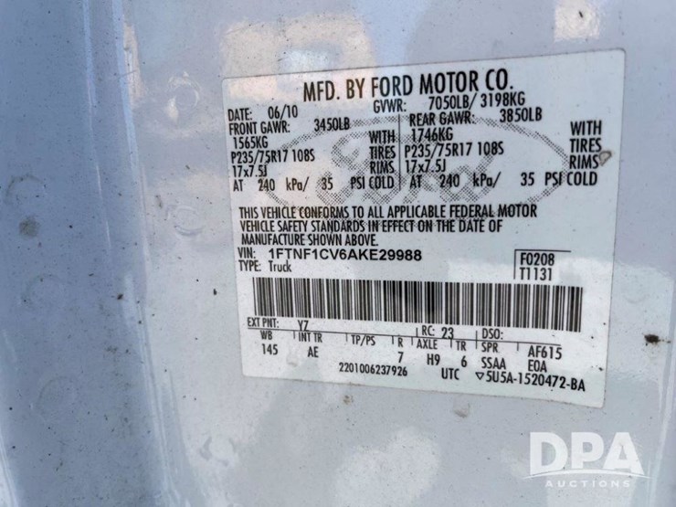 2010-ford-f150-image-13