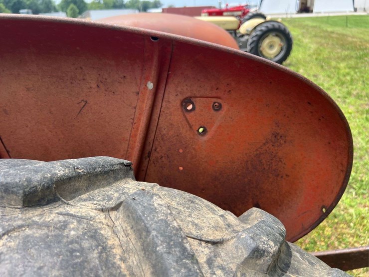 farmall-404-lp-image-56