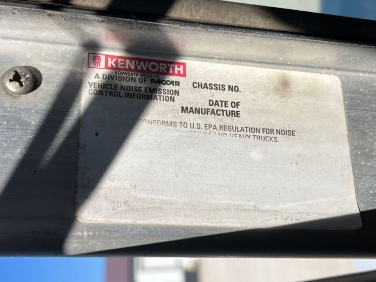 2005-kenworth-t800-image-62