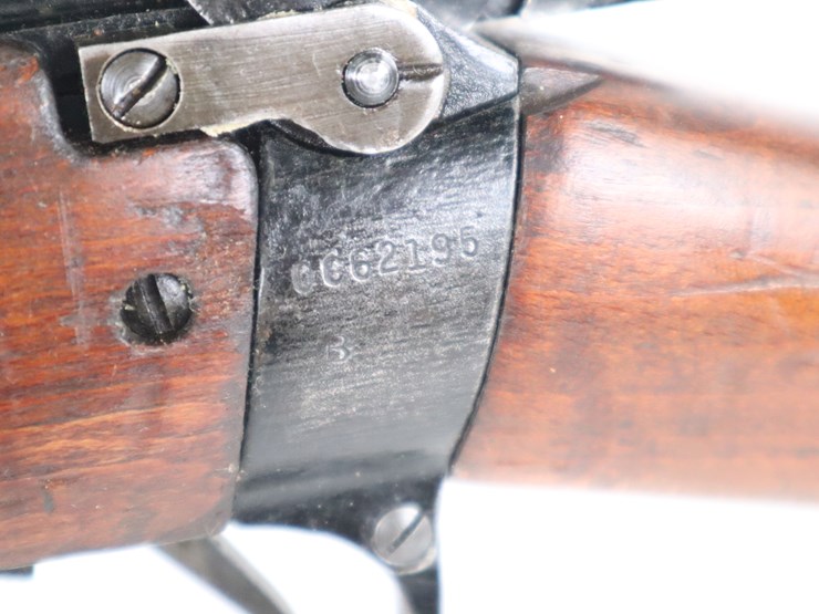 #26-•-#1299-•-savage-arms-made-lee-enfield-no-4-mk1*-bolt-action-rifle-.303-british,-image-5