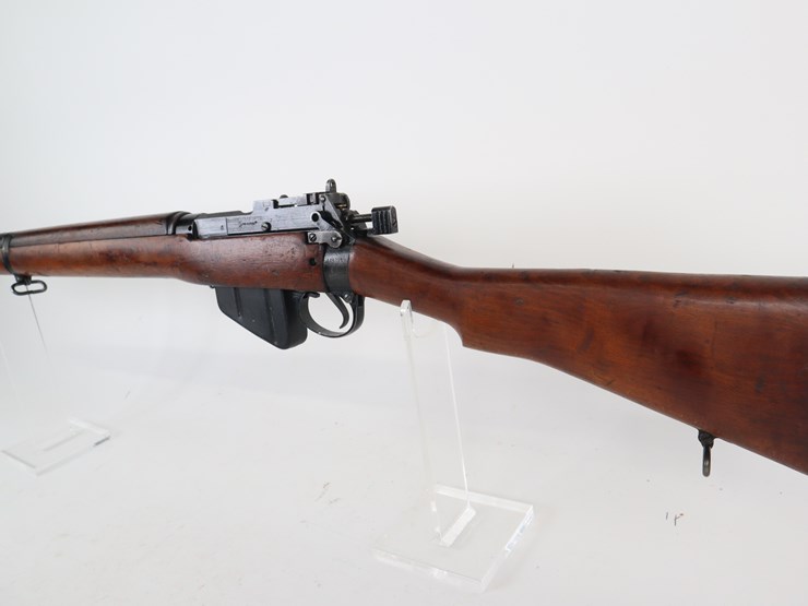 #26-•-#1299-•-savage-arms-made-lee-enfield-no-4-mk1*-bolt-action-rifle-.303-british,-image-7