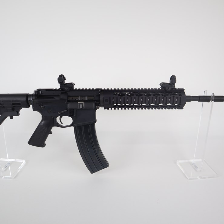 #101 • #723 • Spike's Tactical Model ST-15 Rifle. 300 AAC Blackout