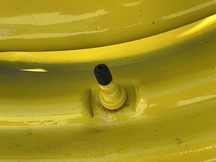 john-deere-h-image-38