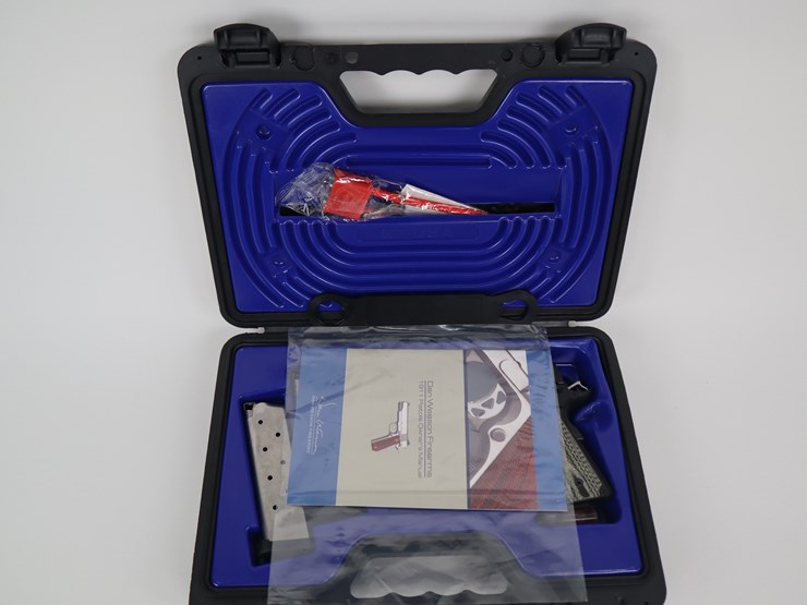 #60-•-#1214-•-dan-wesson-valor-semi-automatic-pistol-45-acp.-image-7