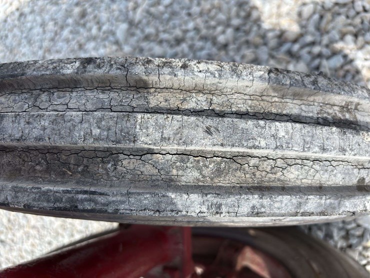 farmall-culti-vision-b-image-48