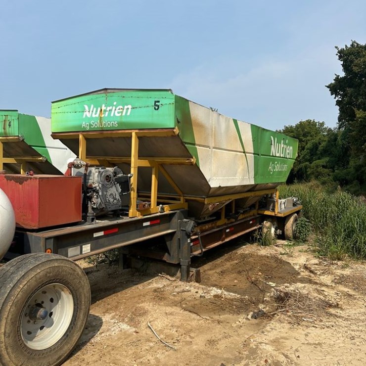 2002 KBH Dry Tender Trailer (NP6153, Unit 105768, Trailer 5)