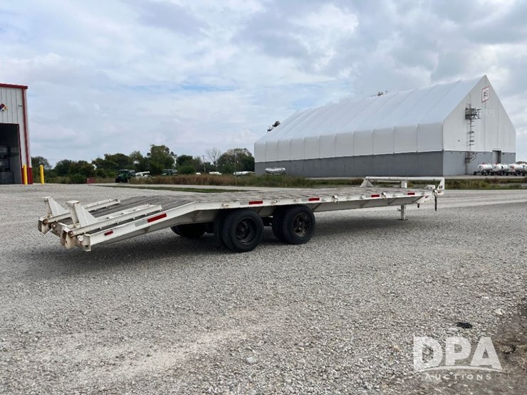 flatbed-trailer-(jn3107,-unit-841)-image-3