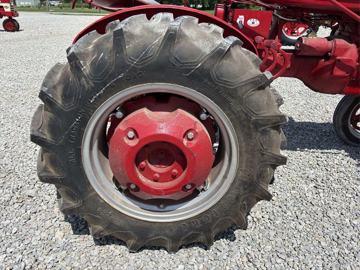 farmall-culti-vision-a-image-25