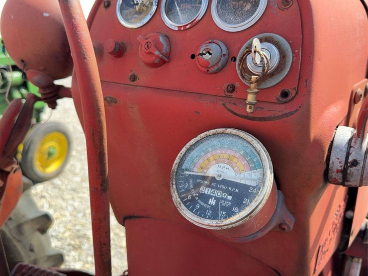 farmall-450-diesel-image-11