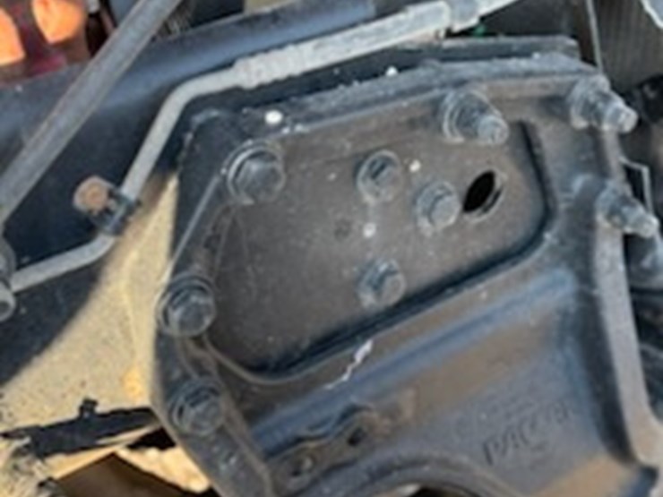 2013-peterbilt-389-truck-(jm627)-image-53