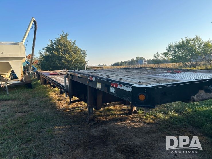1991-great-dane-trailer-image-17