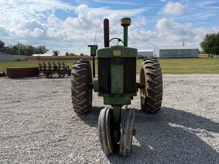 john-deere-720-image-7