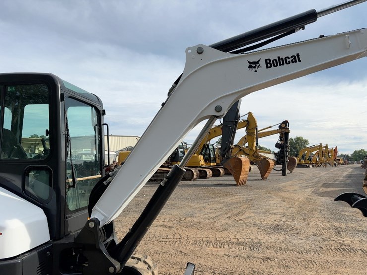 2017-bobcat-e50-image-11