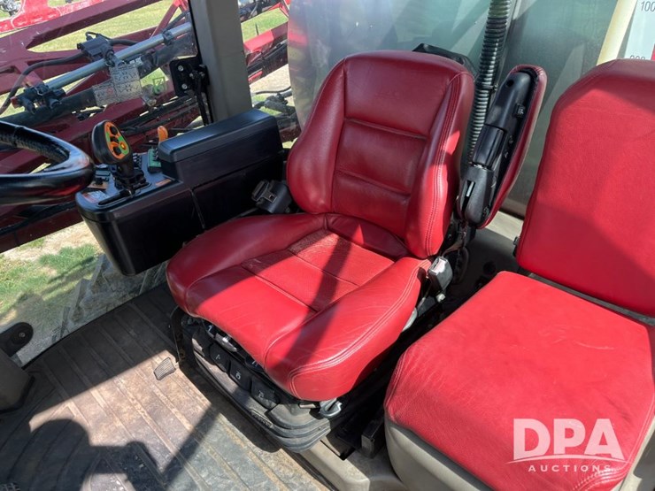 2017-case-ih-patriot-4440-image-68