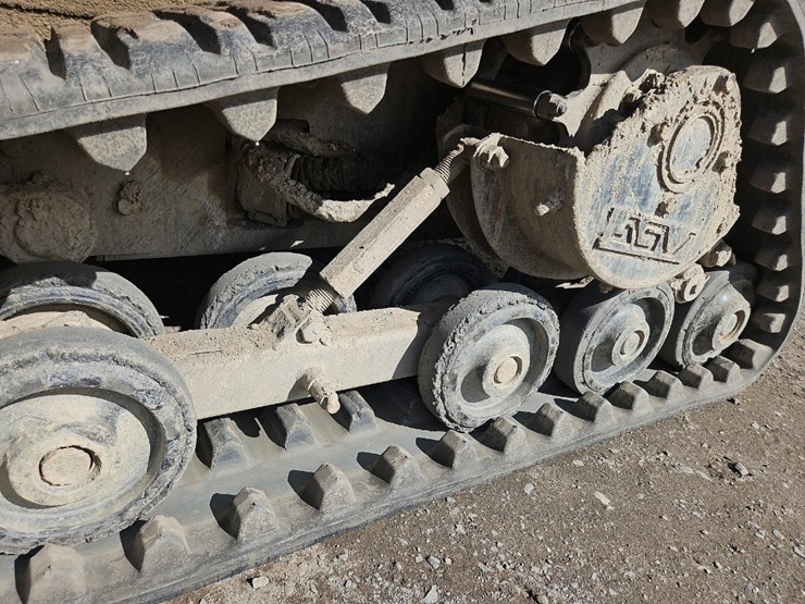 2004-caterpillar-257b-image-10