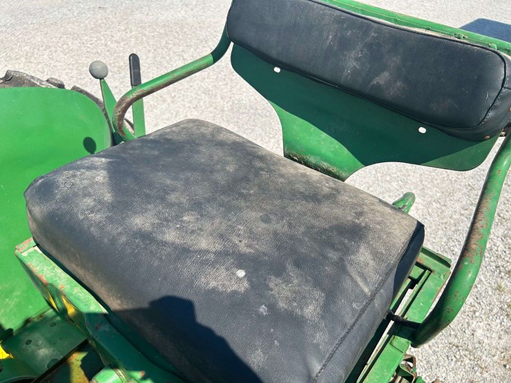 1958-john-deere-720-image-14