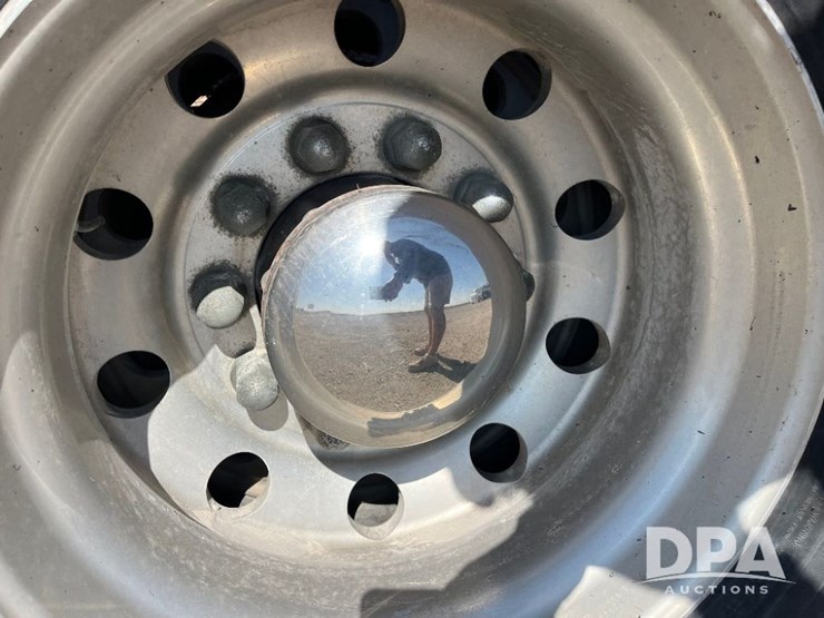 2009-kenworth-t370-image-31