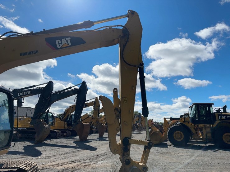 2018-caterpillar-313flgc-image-11