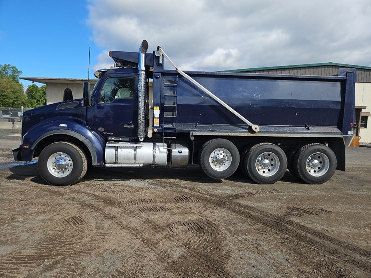 2016-kenworth-t880-image-2