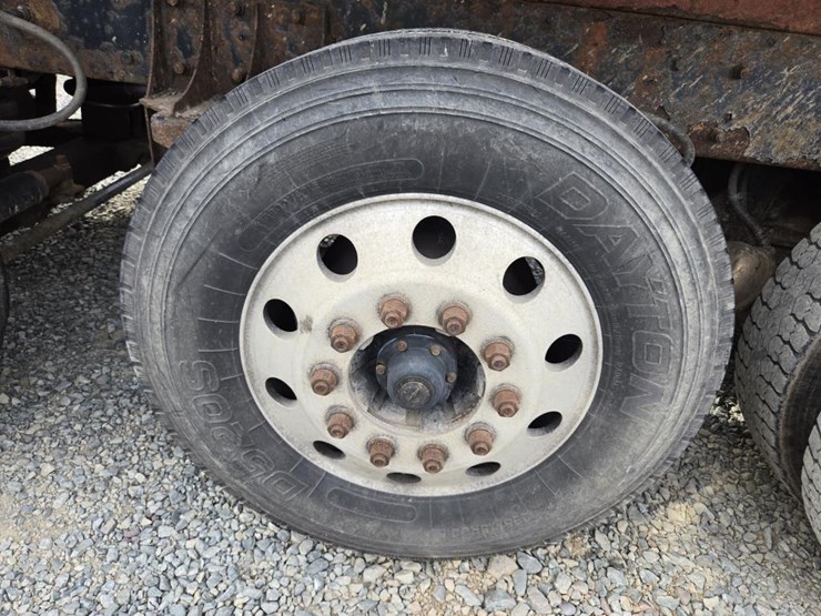 2002-kenworth-t800-image-84