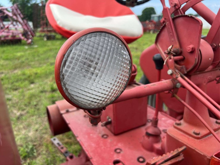 farmall-c-image-43