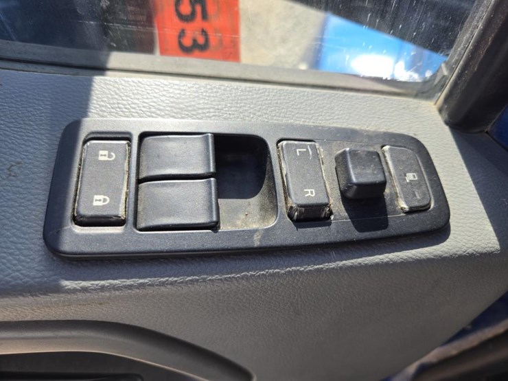 2017-kenworth-t880-image-76