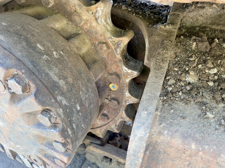 2011-caterpillar-320dl-image-22