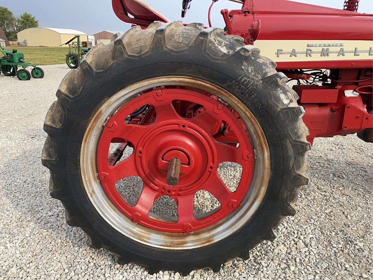 farmall-350-diesel-image-37