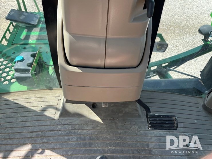 2019-john-deere-r4045-image-66