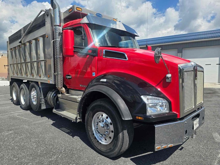 2021-kenworth-t880-image-3