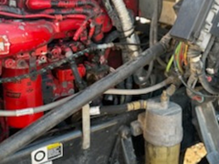 2013-peterbilt-389-truck-(jm627)-image-82
