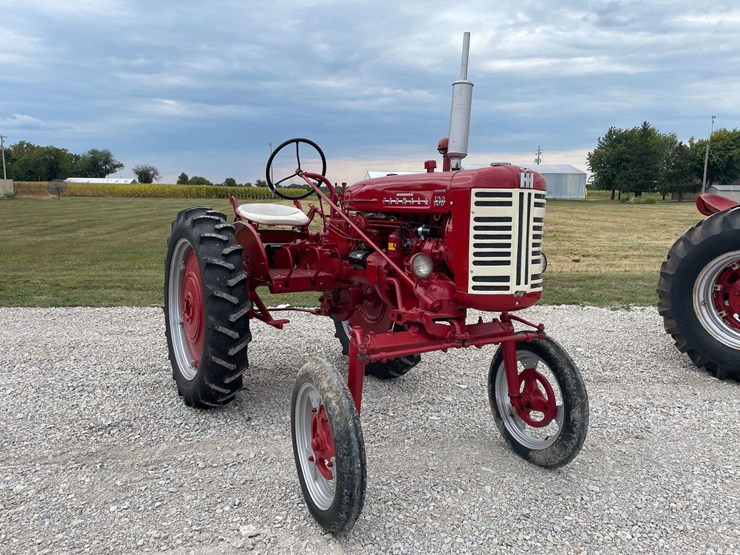 farmall-130-image-7