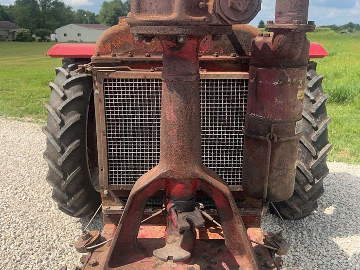 farmall-f-20-image-9