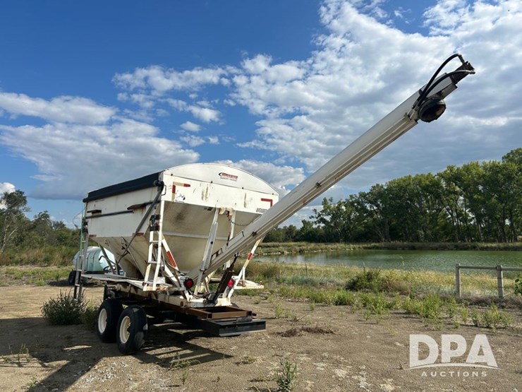 willmar-dry-tender-trailer-(cp1144,-unit-31401)-image-3