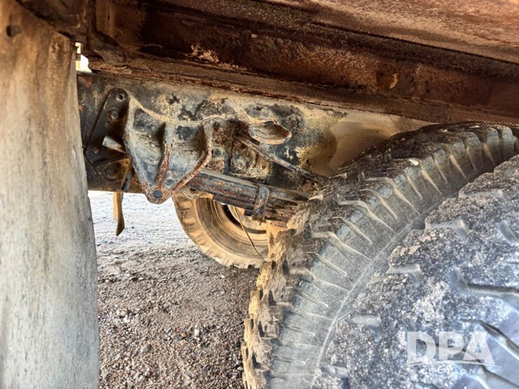 1981-international-1754-bucket-truck-(gp11561,-unit-78228)-image-49