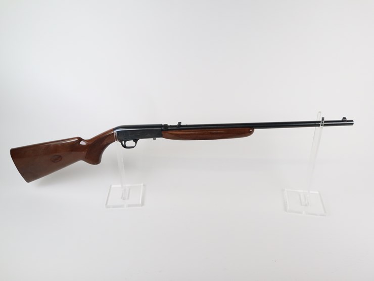#96-•-#1272-•-browning-sa22-semi-automatic-rifle-22-lr,-image-1