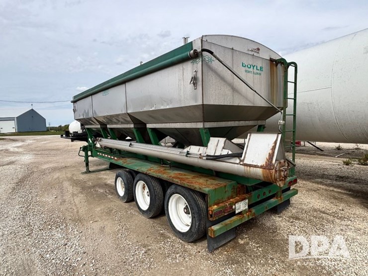2015-behnke-dry-tender-trailer-(gp11556)-image-12