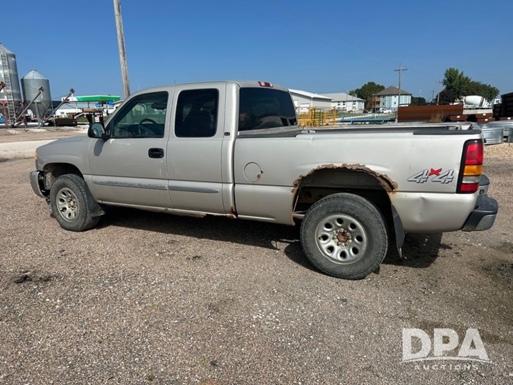 2005-gmc-extended-cab-pickup-(cp1139,-unit-7170)-image-3