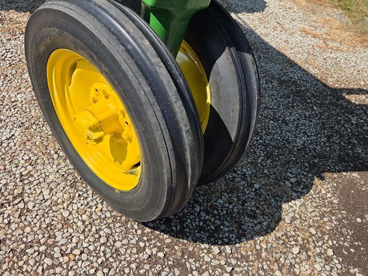 john-deere-model-b-image-5